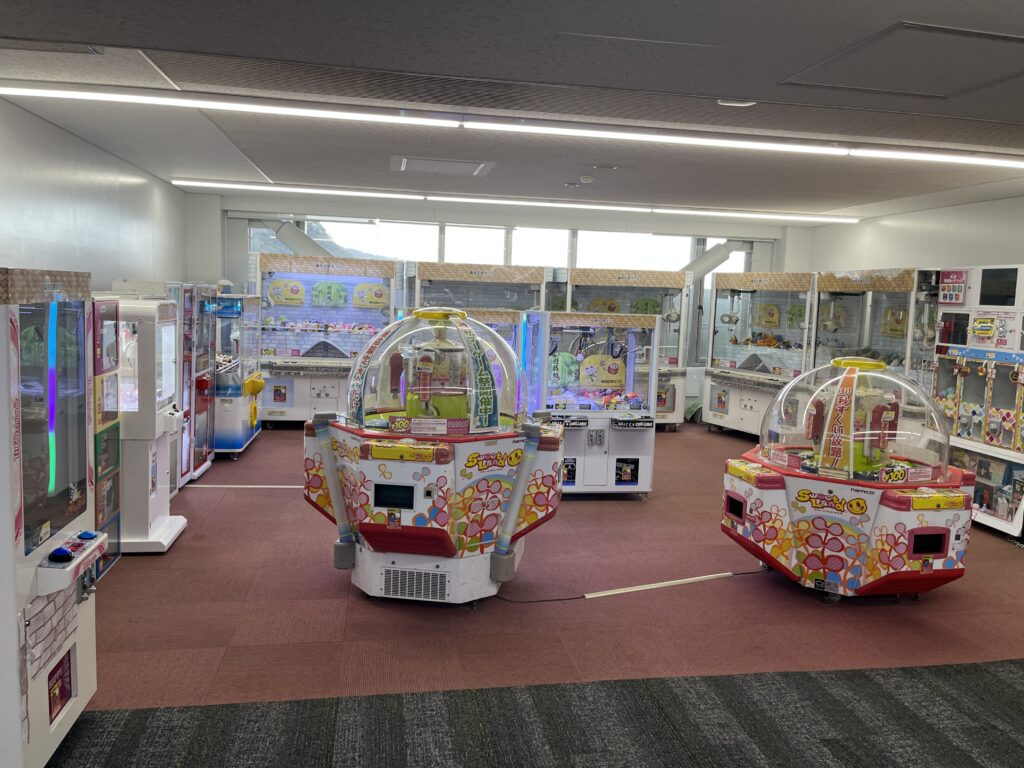 霧島国際ホテル館内の小規模ゲームコーナー全体風景